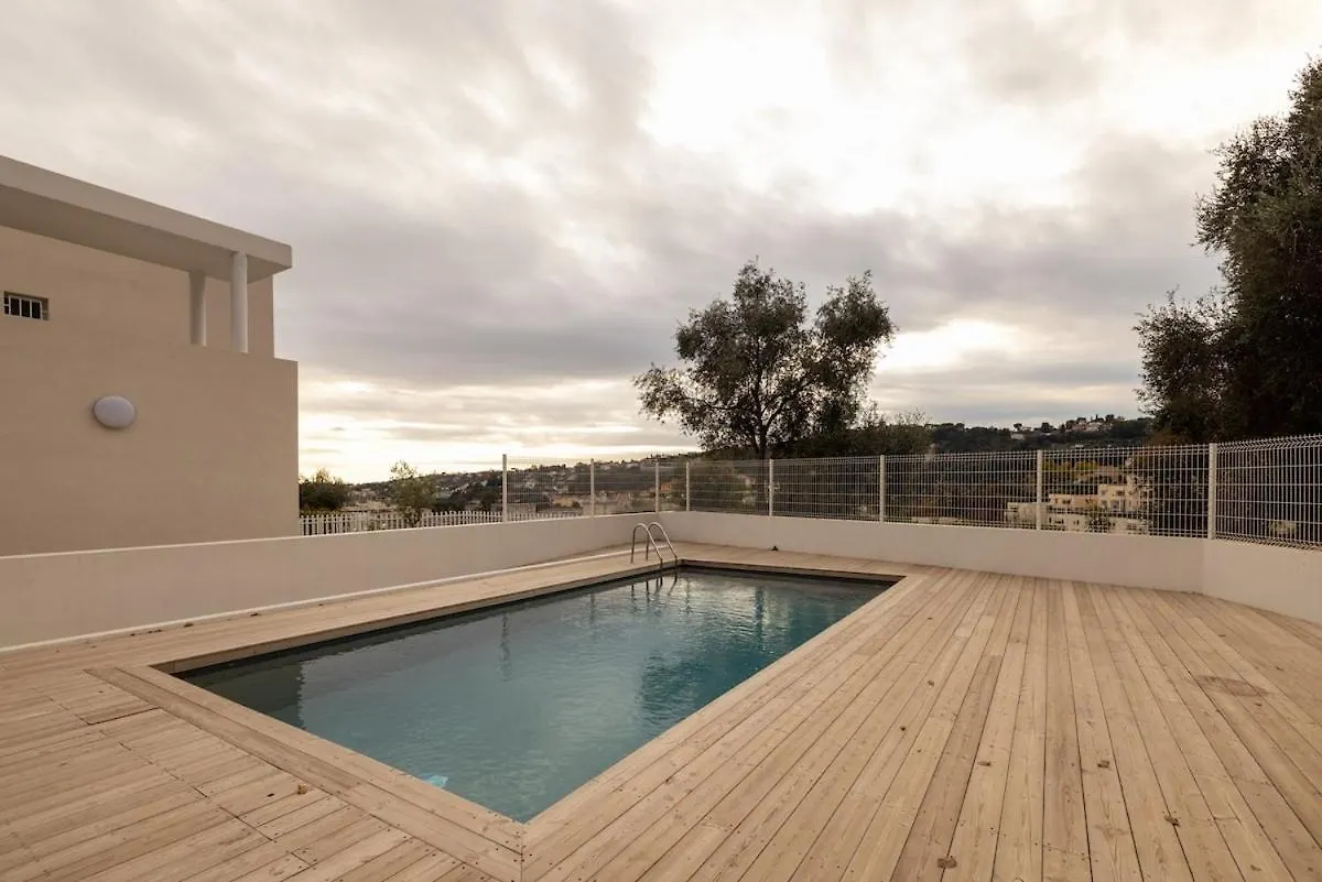 Apartment Appartement Avec Vue Mer, Terrasse Privee Et Piscine Nice