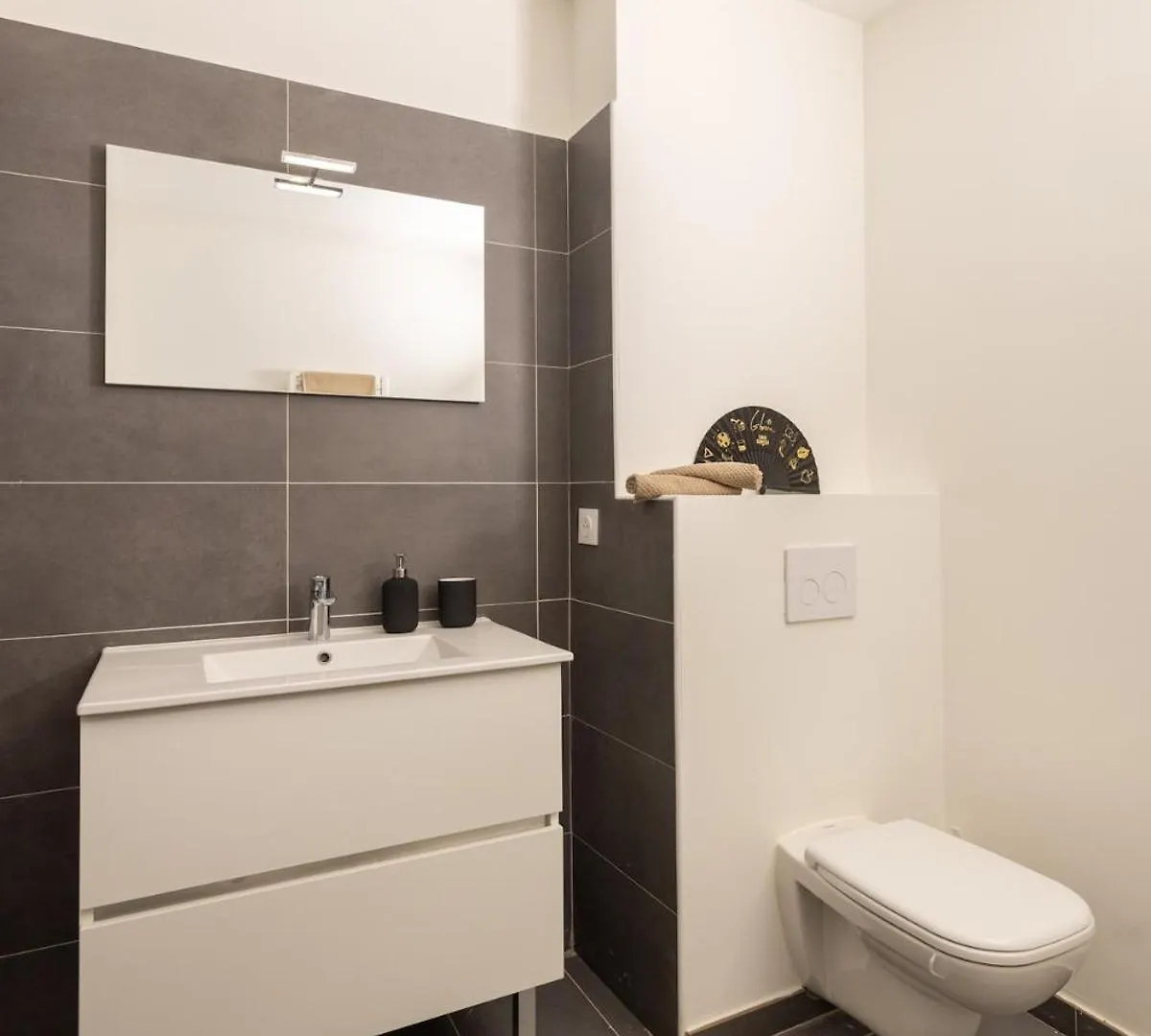 Appartement Avec Vue Mer, Terrasse Privee Et Piscine Νίκαια Γαλλία